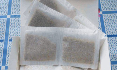 Процесс приготовления чая прост. 1 фильтр-пакет следует залить 1 стаканом кипятка и настоять 15 минут